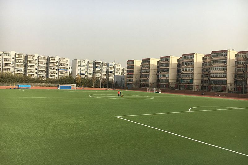 ملعب مدرسة Beijing Changping No 2 الإعدادية